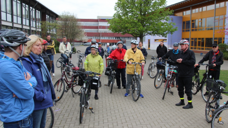 CDU-Radtour im Norden Niederkassels